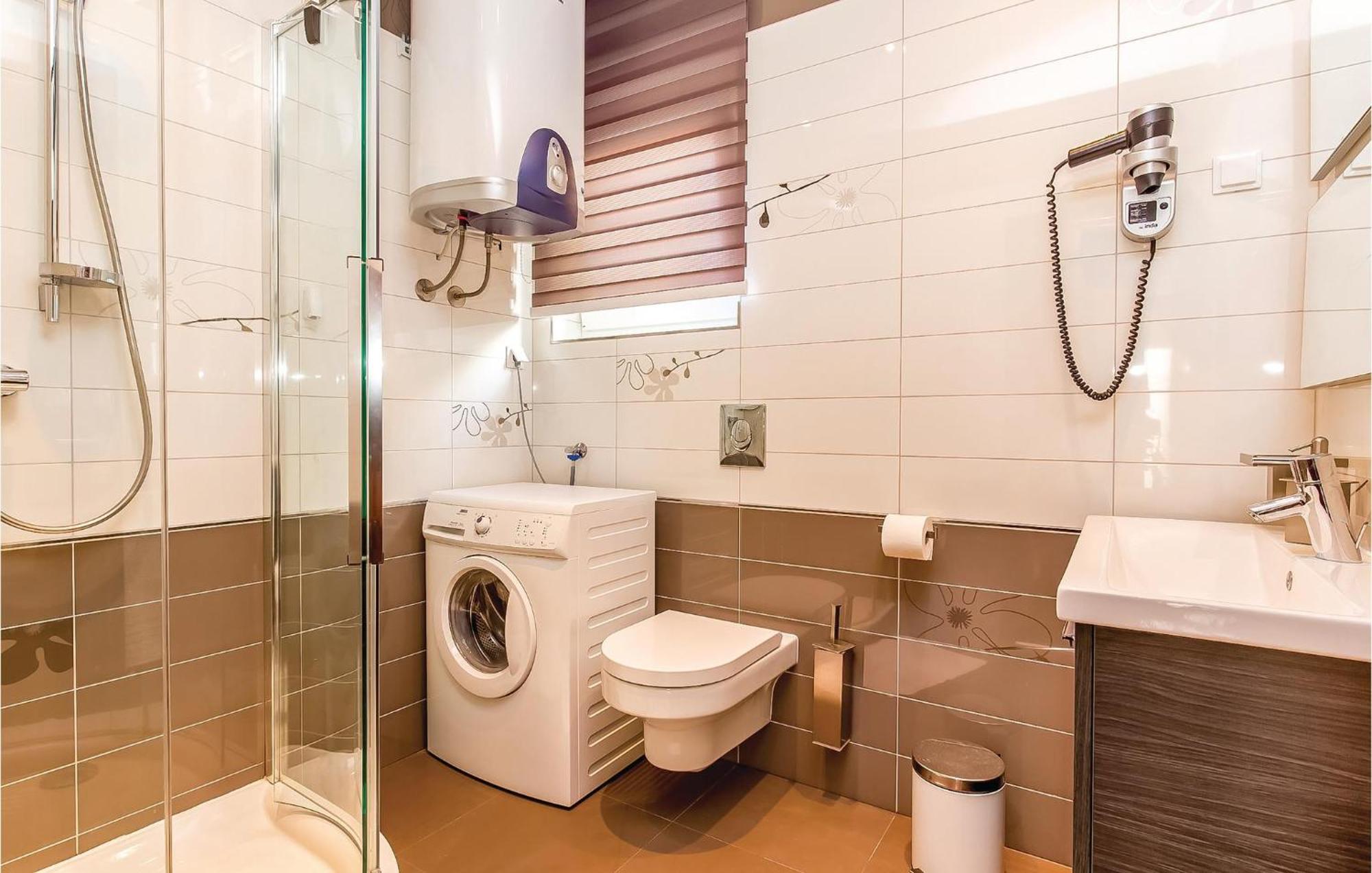 2 Bedroom Lovely Apartment In تْسْغيكفانِتْسا المظهر الخارجي الصورة